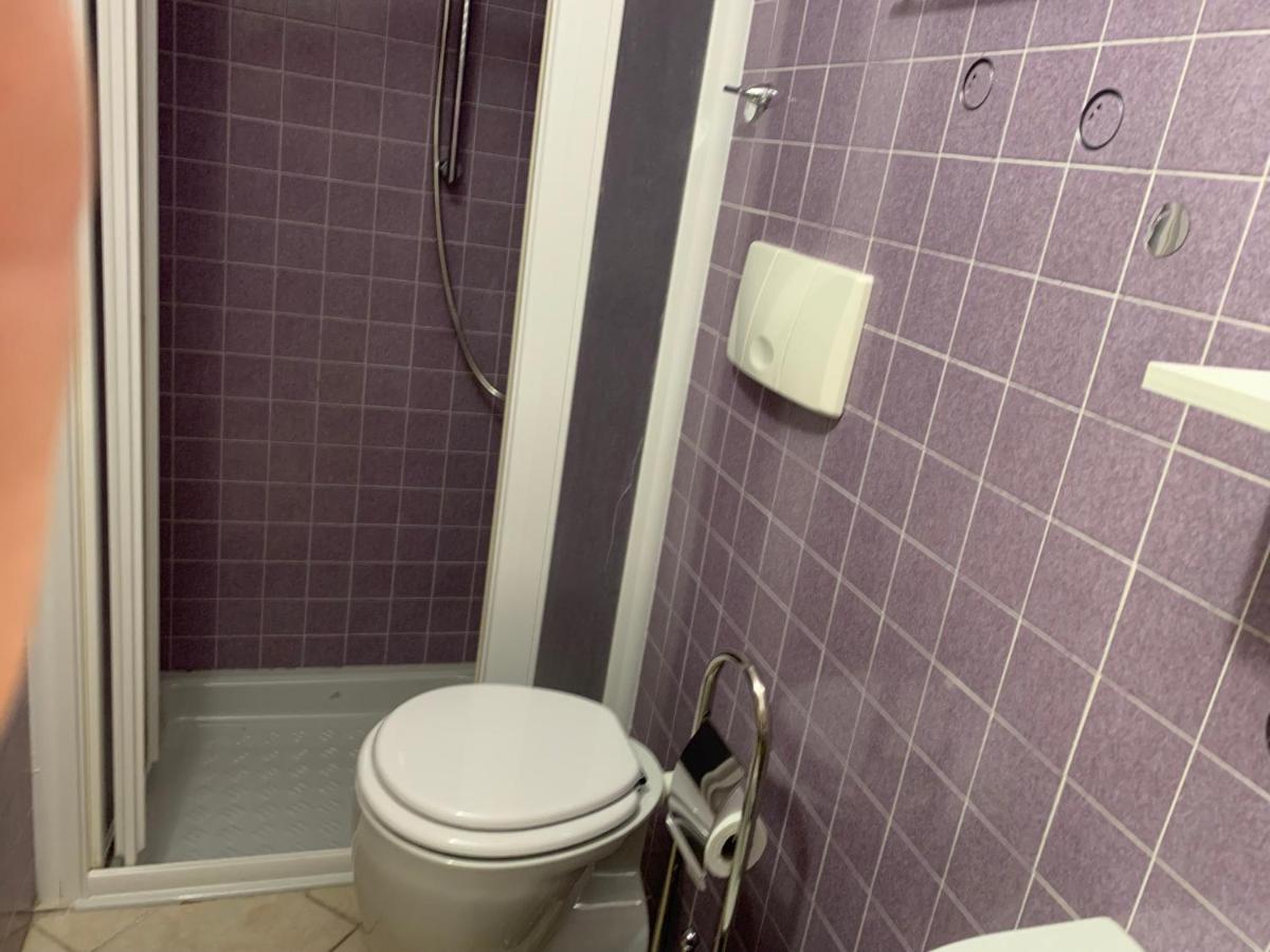 Appartamento Casa Tangerina Pesaro Esterno foto