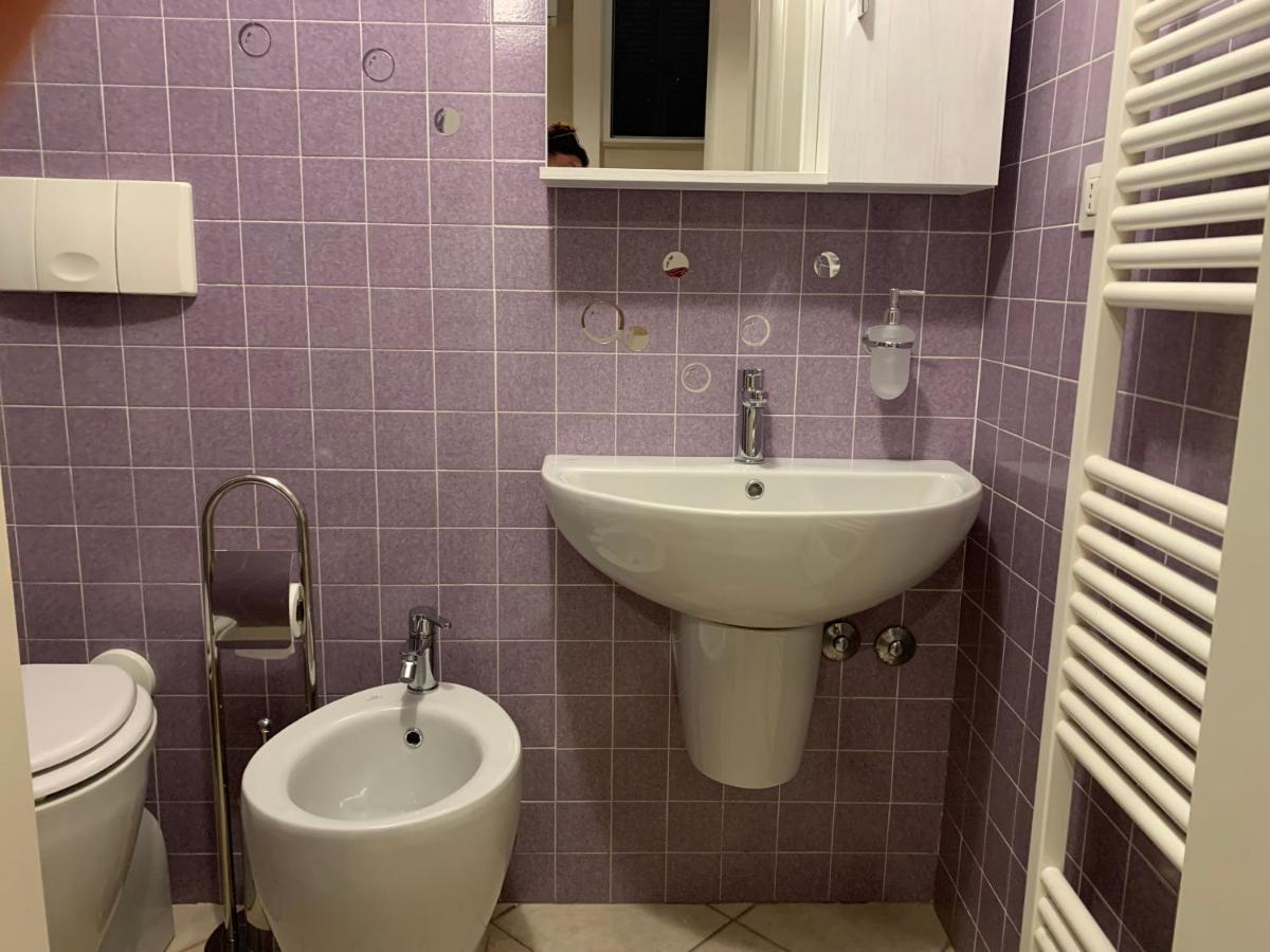 Appartamento Casa Tangerina Pesaro Esterno foto