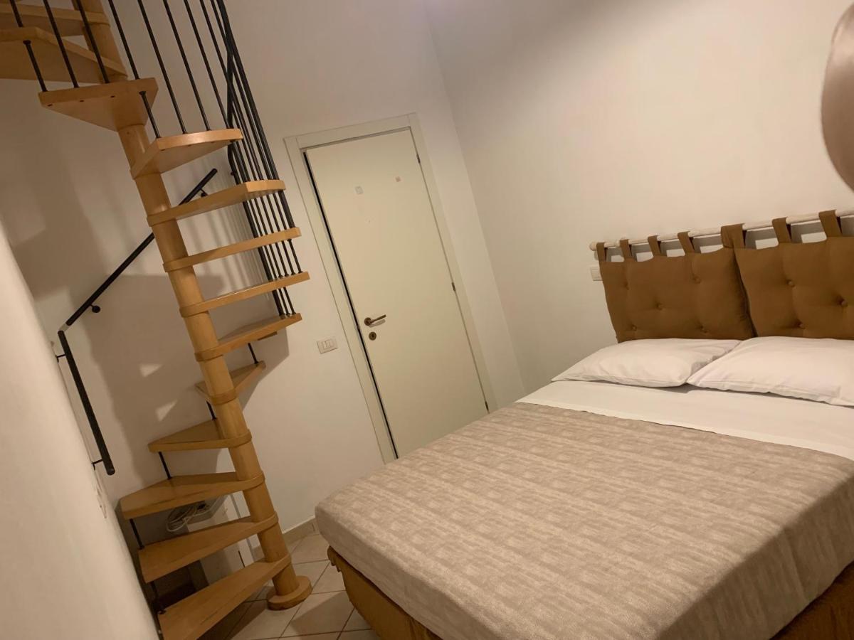 Appartamento Casa Tangerina Pesaro Esterno foto